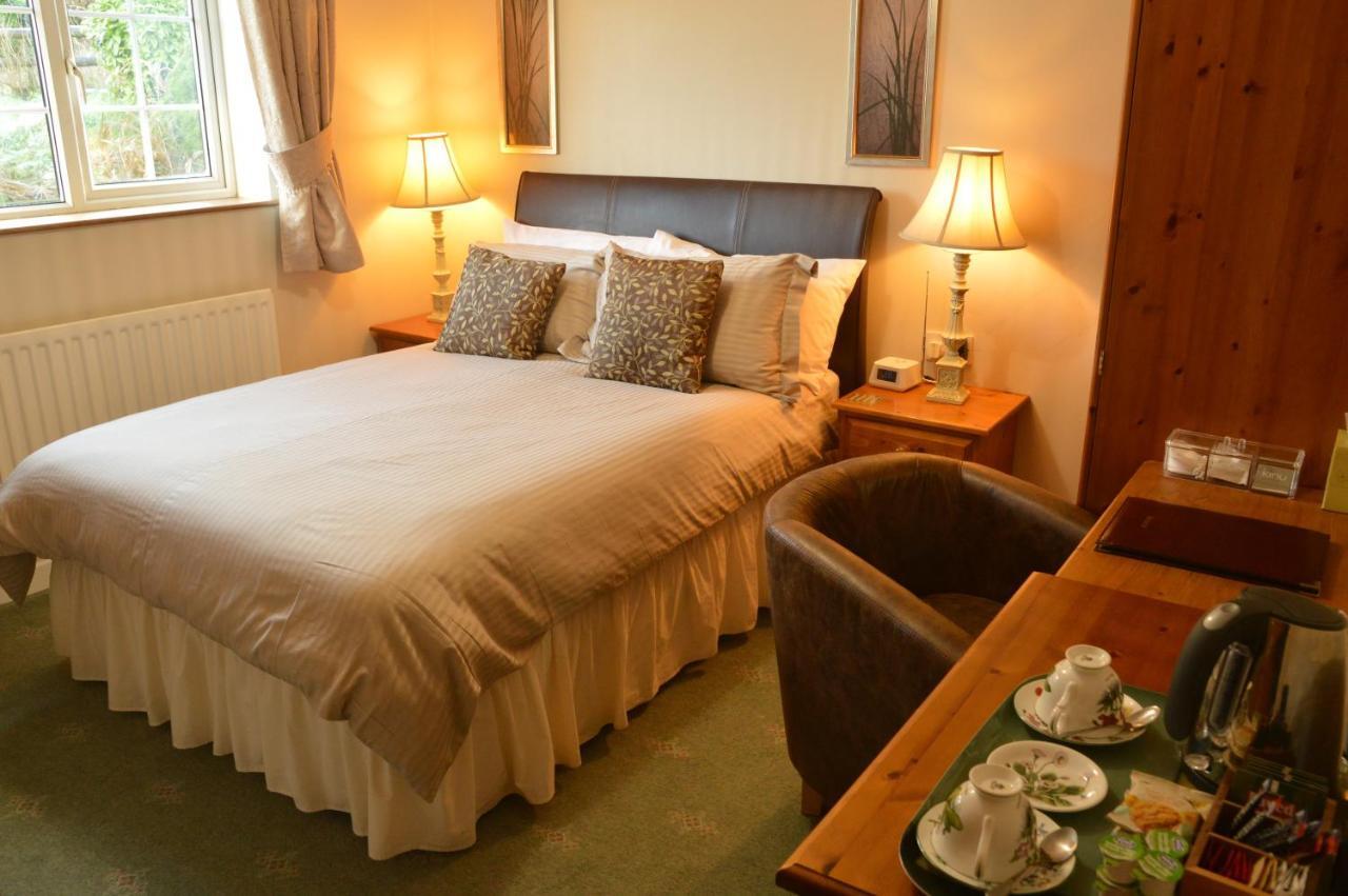 Bryn Hebog Bed & Breakfast Кармартън Екстериор снимка